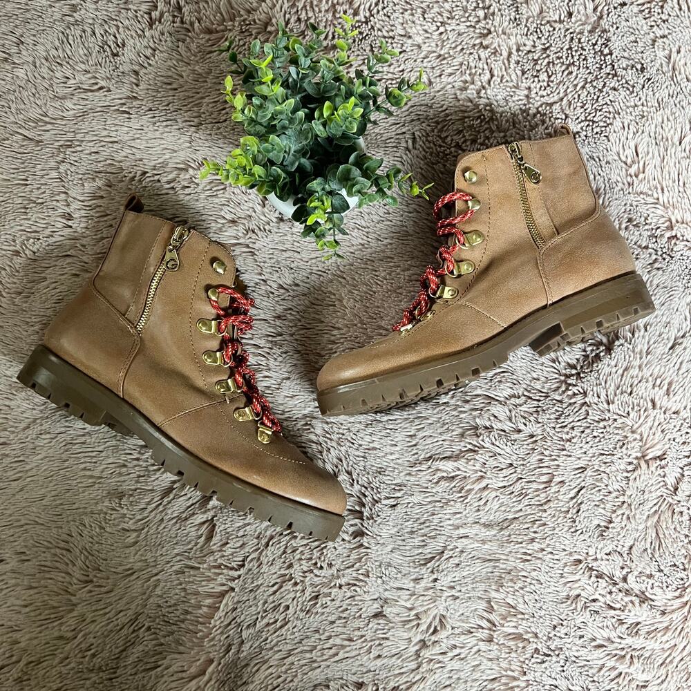 G By Guess Combat Hiking Style Tan Faux Leather 'Nora' Boots Size: 9.5M - Picture 2 of 15
